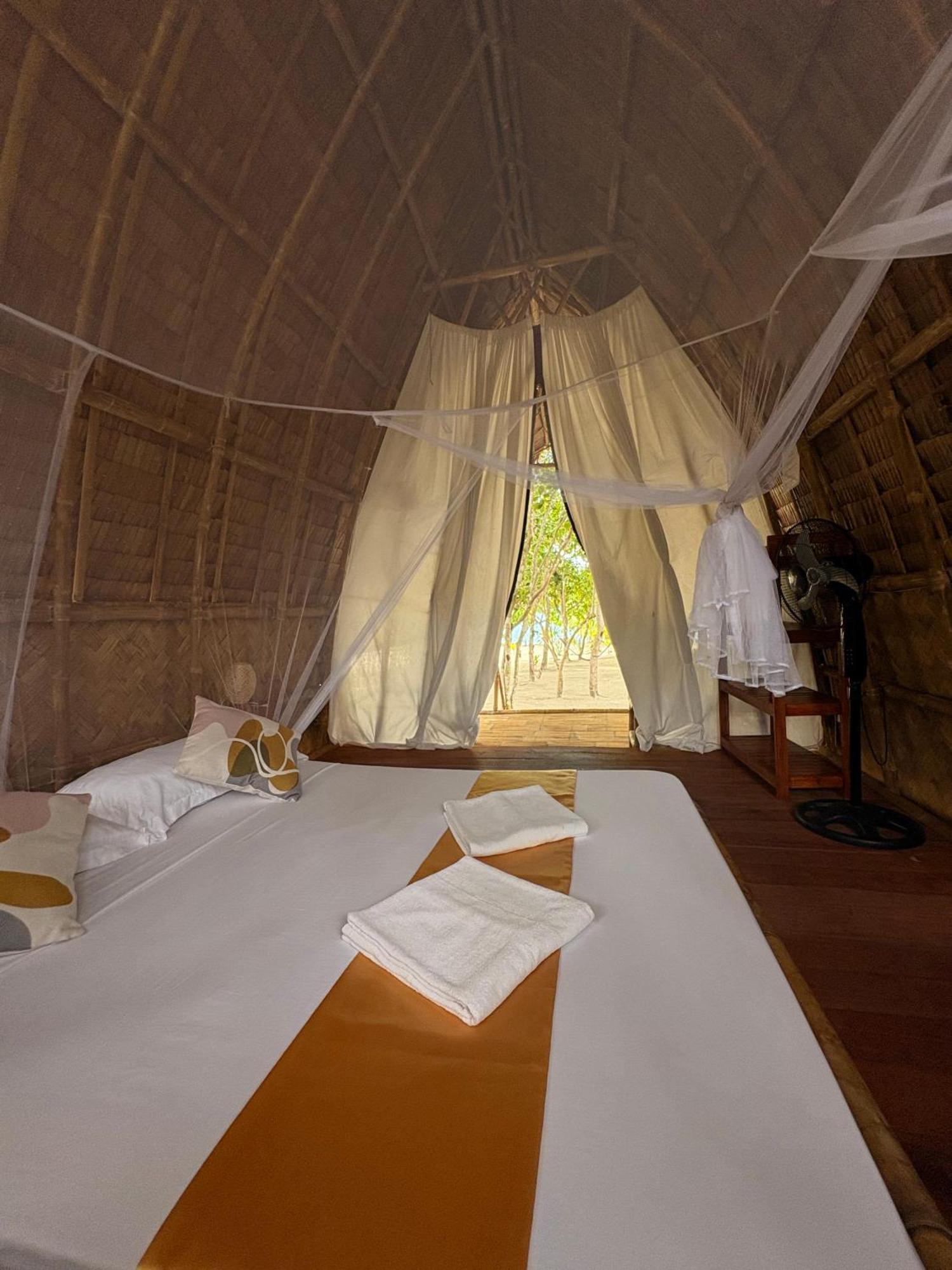 ホテル Dosplaya Ecocamp エルニド エクステリア 写真