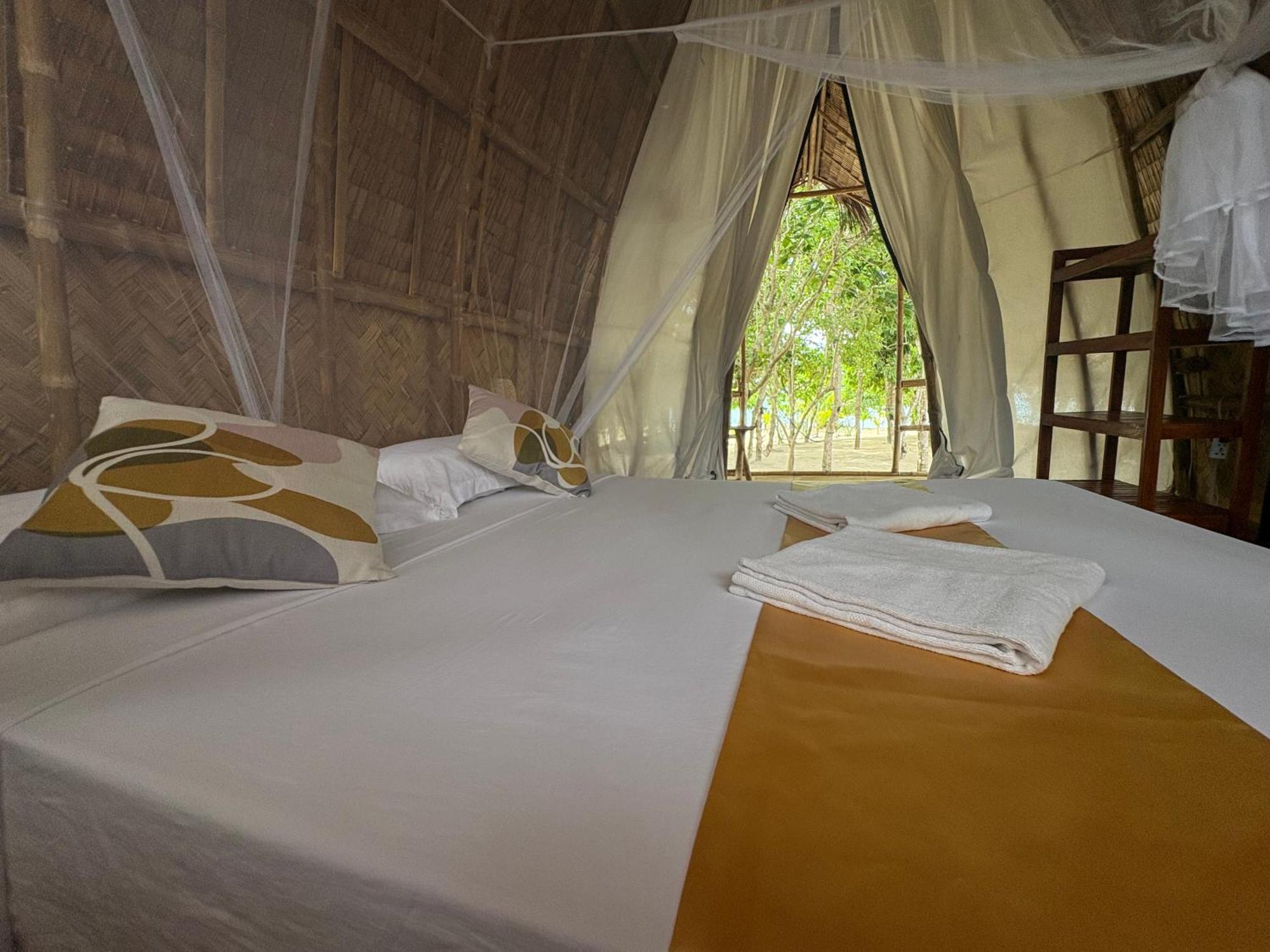 ホテル Dosplaya Ecocamp エルニド エクステリア 写真