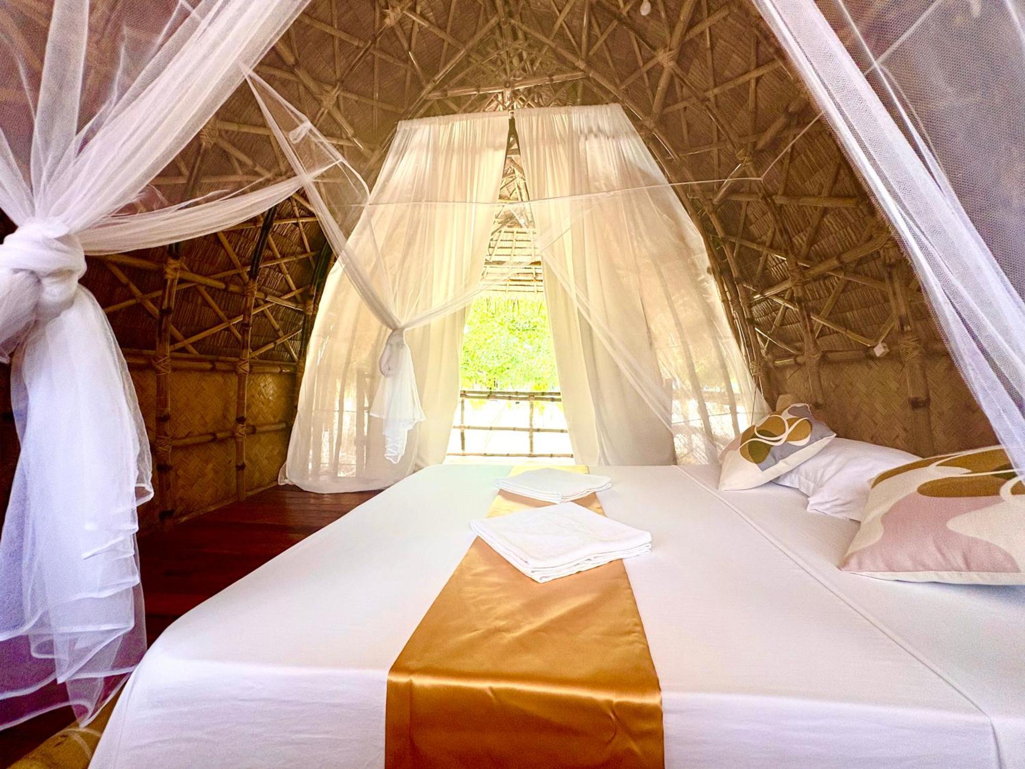 ホテル Dosplaya Ecocamp エルニド エクステリア 写真